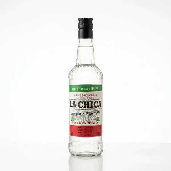 LA CHICA Tequila Silver 38% 0.7L